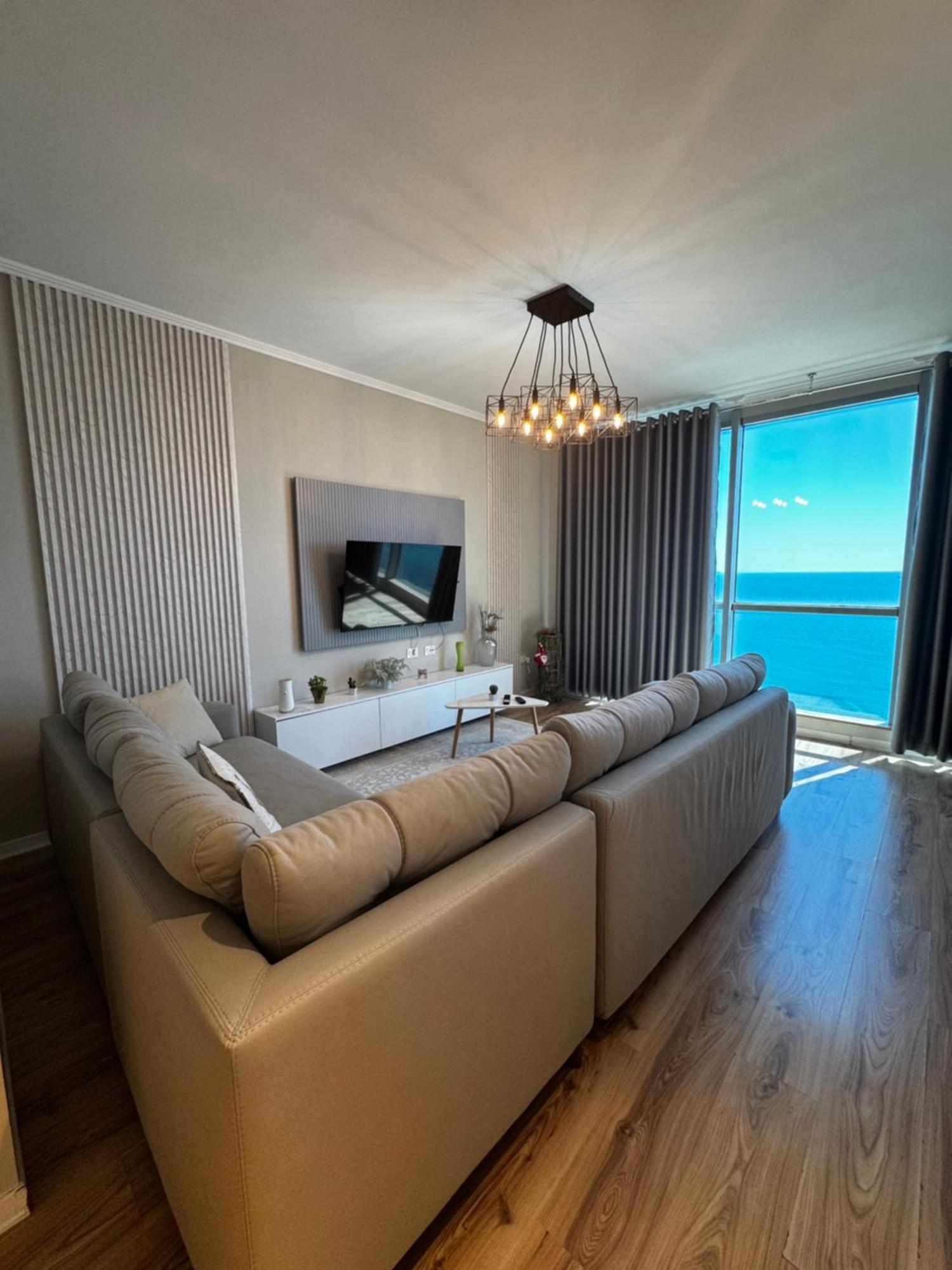 Sky & Sea View Luxury Apartments Durrës Buitenkant foto