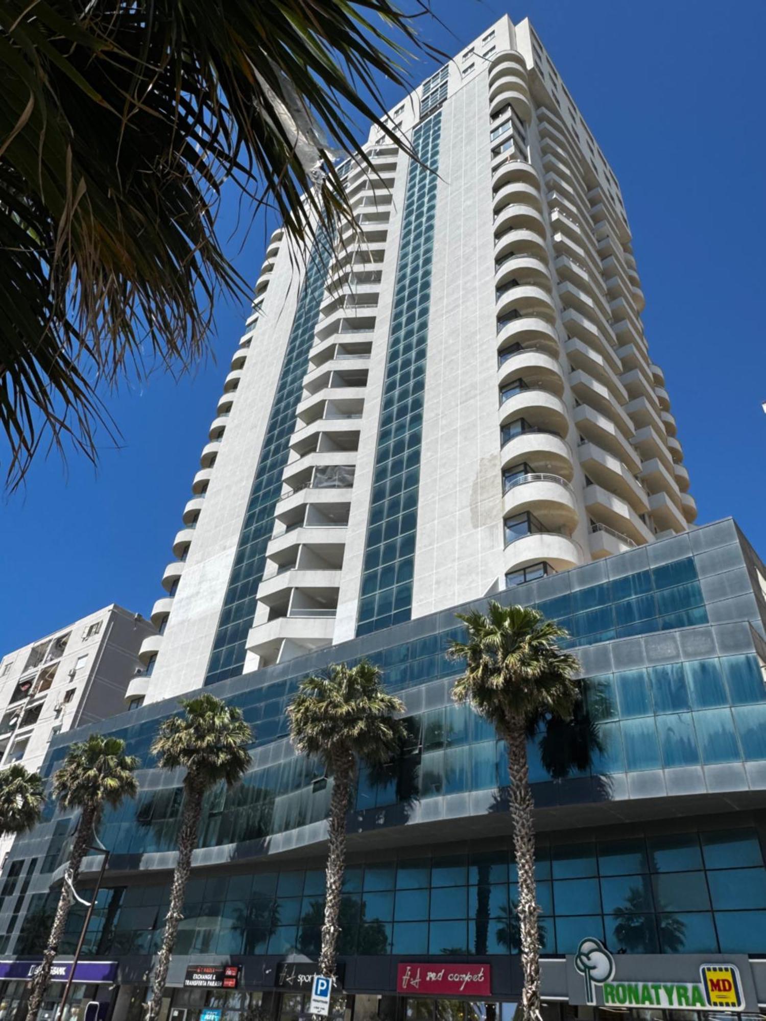 Sky & Sea View Luxury Apartments Durrës Buitenkant foto