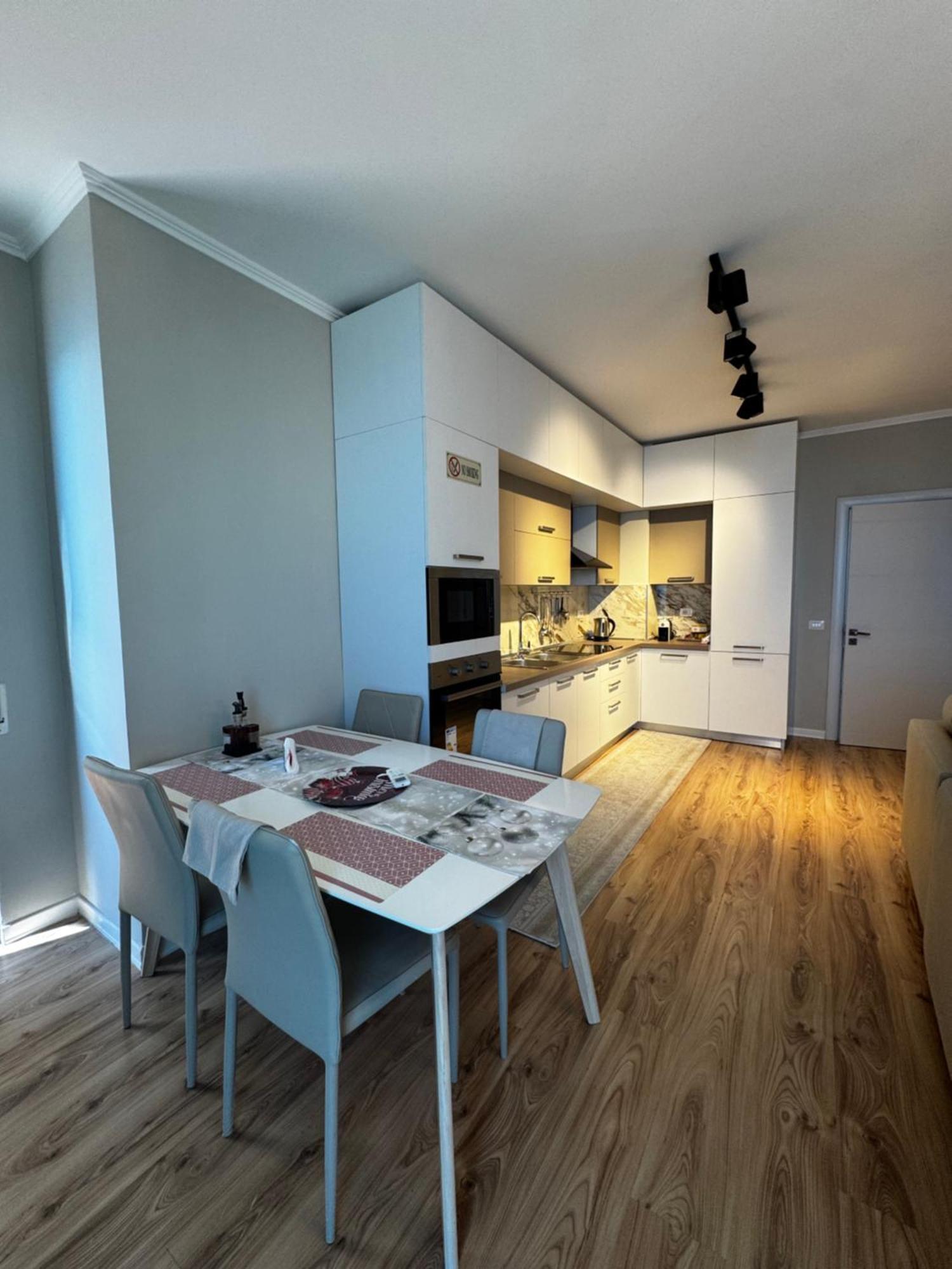 Sky & Sea View Luxury Apartments Durrës Buitenkant foto