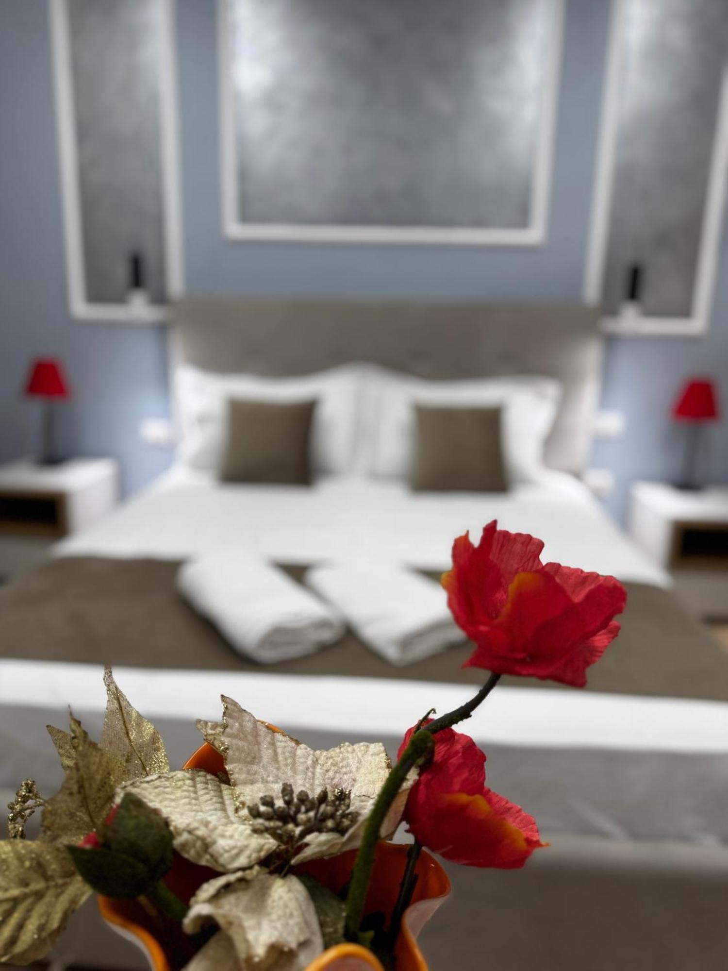 Sky & Sea View Luxury Apartments Durrës Buitenkant foto